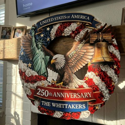 Personalized America 250 Wooden Sign with Family Name – Perfect Patriotic Gift & Home Decor